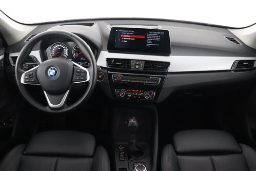 BMW X1 xDRIVE25e iA  PHEV COMBINEERT 220PK + GPS + LEDER + CAMERA + PDC + CRUISE(ACC) + ALU 17