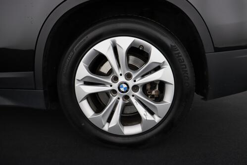 BMW X1 xDRIVE25e iA  PHEV + GPS + LEDER + CAMERA + PDC + CRUISE + PANO DAK + ALU 17+ TREKHAAK 