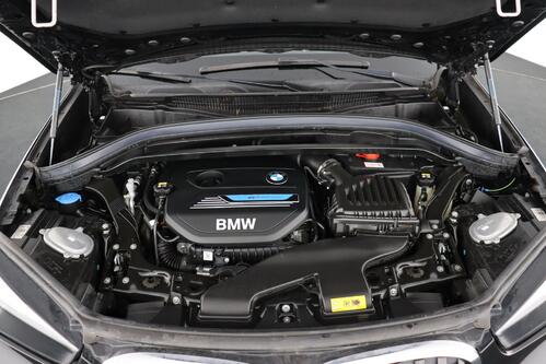 BMW X1 xDRIVE25e iA  PHEV + GPS + LEDER + CAMERA + PDC + CRUISE + PANO DAK + ALU 17+ TREKHAAK 