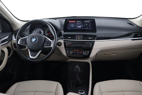 BMW X1 xDRIVE25e iA  PHEV + GPS + LEDER + CAMERA + PDC + CRUISE + PANO DAK + ALU 17+ TREKHAAK 