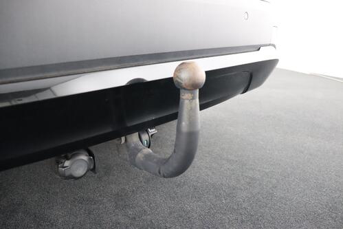 BMW X1 xDRIVE25e iA  PHEV + GPS + LEDER + CAMERA + PDC + CRUISE + PANO DAK + ALU 17+ TREKHAAK 