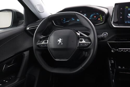 PEUGEOT 2008 ALLURE 50 kWh + A/T + CARPLAY + HALF/LEDER + PDC + CRUISE + ALU 17