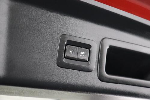 MAZDA CX-30 *SKYCRUISE 2.0i e-SKYACTIVE-X 4WD + A/T + GPS + LEDER + CAMERA + PDC + CRUISE(ACC) + OPEN DAK + ALU 18