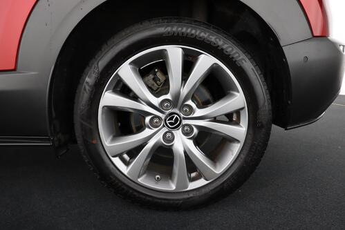 MAZDA CX-30 *SKYCRUISE 2.0i e-SKYACTIVE-X 4WD + A/T + GPS + LEDER + CAMERA + PDC + CRUISE(ACC) + OPEN DAK + ALU 18