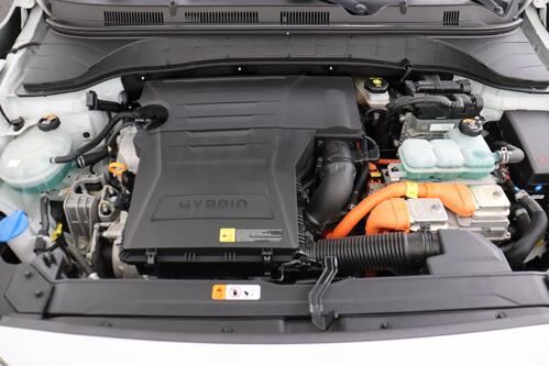 HYUNDAI Kona TWIST 1.6 GDI  HYBRID + A/T + GPS + CARPLAY + CAMERA + PDC + CRUISE + ALU + TREKHAAK 