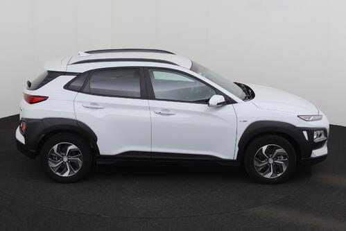 HYUNDAI Kona TWIST 1.6 GDI  HYBRID + A/T + GPS + CARPLAY + CAMERA + PDC + CRUISE + ALU + TREKHAAK 