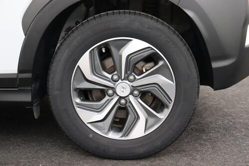 HYUNDAI Kona TWIST 1.6 GDI  HYBRID + A/T + GPS + CARPLAY + CAMERA + PDC + CRUISE + ALU + TREKHAAK 