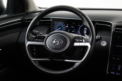 HYUNDAI Tucson FEEL 1.6 T-GDI PLUG-IN HYBRID 4X4 + A/T + GPS + CARPLAY + CAMERA + PDC + CRUISE + ALU 19 + TREKHAAK 