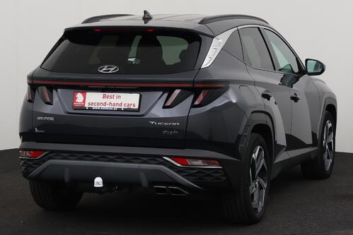 HYUNDAI Tucson FEEL 1.6 T-GDI PLUG-IN HYBRID 4X4 + A/T + GPS + CARPLAY + CAMERA + PDC + CRUISE + ALU 19 + TREKHAAK 