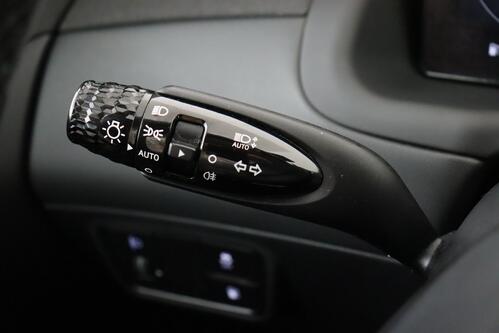 HYUNDAI Tucson FEEL 1.6 T-GDI PLUG-IN HYBRID 4X4 + A/T + GPS + CARPLAY + CAMERA + PDC + CRUISE + ALU 19 + TREKHAAK 