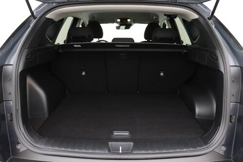 HYUNDAI Tucson FEEL 1.6 T-GDI PLUG-IN HYBRID 4X4 + A/T + GPS + CARPLAY + CAMERA + PDC + CRUISE + ALU 19 + TREKHAAK 