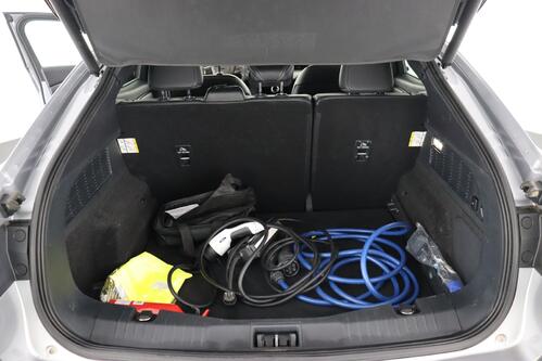 FORD Mustang  Mach-E STANDARD RANGE RWD 76 kWh + A/T + GPS + LEDER + CARPLAY + CAMERA + PDC + PANO DAK + CRUISE(ACC) + ALU 18