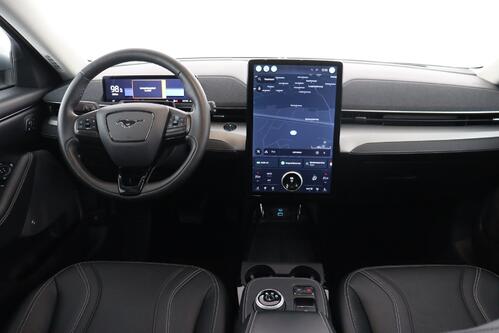 FORD Mustang  Mach-E STANDARD RANGE RWD 76 kWh + A/T + GPS + LEDER + CARPLAY + CAMERA + PDC + PANO DAK + CRUISE(ACC) + ALU 18