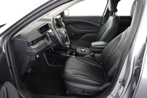FORD Mustang  Mach-E STANDARD RANGE RWD 76 kWh + A/T + GPS + LEDER + CARPLAY + CAMERA + PDC + PANO DAK + CRUISE(ACC) + ALU 18