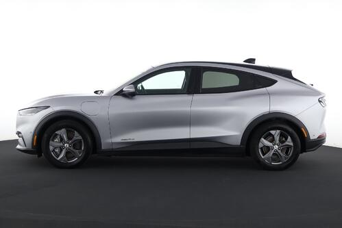 FORD Mustang  Mach-E STANDARD RANGE RWD 76 kWh + A/T + GPS + LEDER + CARPLAY + CAMERA + PDC + PANO DAK + CRUISE(ACC) + ALU 18