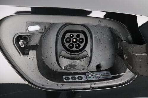 VOLKSWAGEN ID.5 PRO 77 kWh + A/T + GPS + CARPLAY + CAMERA + PDC + CRUISE(ACC) + ALU