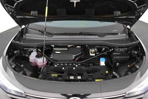 VOLKSWAGEN ID.5 PRO 77 kWh + A/T + GPS + CARPLAY + CAMERA + PDC + CRUISE(ACC) + ALU