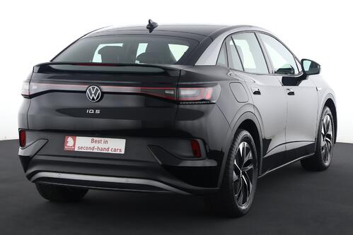VOLKSWAGEN ID.5 PRO 77 kWh + A/T + GPS + CARPLAY + CAMERA + PDC + CRUISE(ACC) + ALU