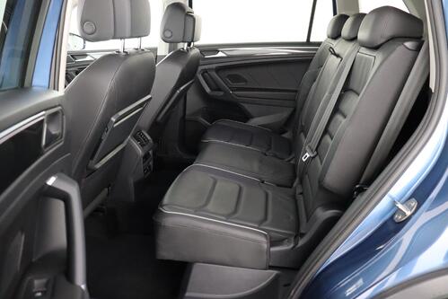 VOLKSWAGEN Tiguan Allspace PLATINUM 1.5TSI ACT DSG7 R-LINE + 7PL. + GPS + LEDER + CARPLAY + CAMERA + PDC + CRUISE(ACC) + PANO DAK + ALU + TREKHAAK 
