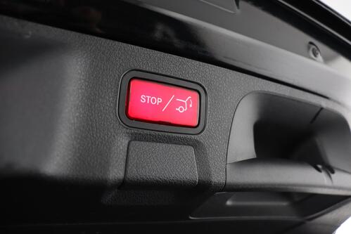 MERCEDES-BENZ CLA 250 *e SHOOTING BRAKE BUS.SOLUTION iA 8G-DCT + GPS + LEDER + CARPLAY + CAMERA + PDC + CRUISE + ALU 17 + TREKHAAK 