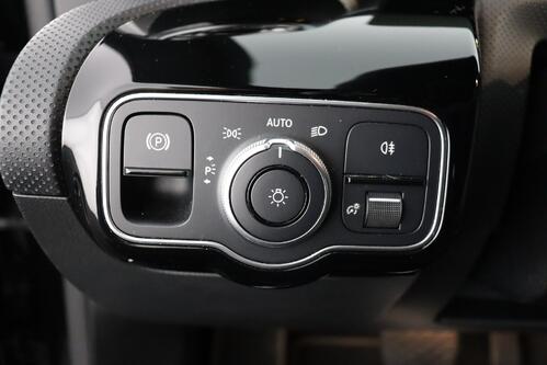 MERCEDES-BENZ CLA 250 *e SHOOTING BRAKE BUS.SOLUTION iA 8G-DCT + GPS + LEDER + CARPLAY + CAMERA + PDC + CRUISE + ALU 17 + TREKHAAK 