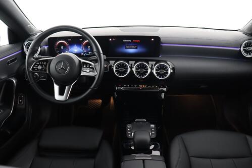 MERCEDES-BENZ CLA 250 *e SHOOTING BRAKE BUS.SOLUTION iA 8G-DCT + GPS + LEDER + CARPLAY + CAMERA + PDC + CRUISE + ALU 17 + TREKHAAK 