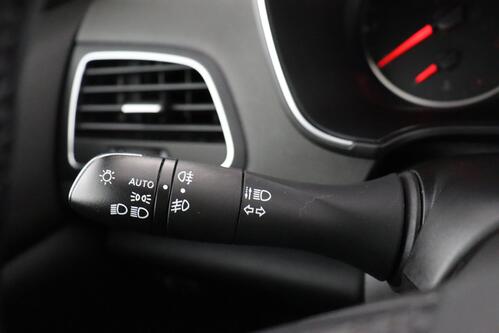 RENAULT Megane *LIMITED NR.3 1.0TCe + GPS + CAMERA + PDC + CRUISE + ALU 16