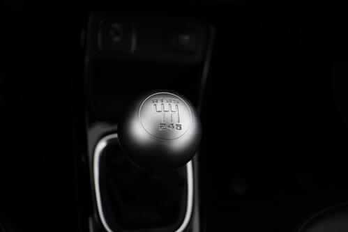 JEEP Compass *DOWNTOWN  1.4 MULTIAIR 4X2 + GPS + HALF/LEDER + CAMERA + PDC + CRUISE + ALU 18