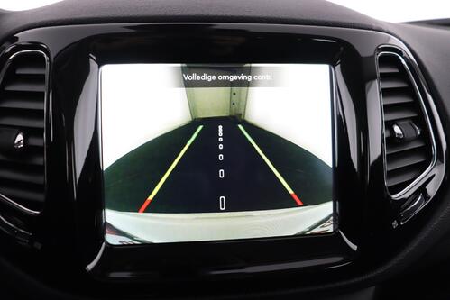 JEEP Compass *DOWNTOWN  1.4 MULTIAIR 4X2 + GPS + HALF/LEDER + CAMERA + PDC + CRUISE + ALU 18