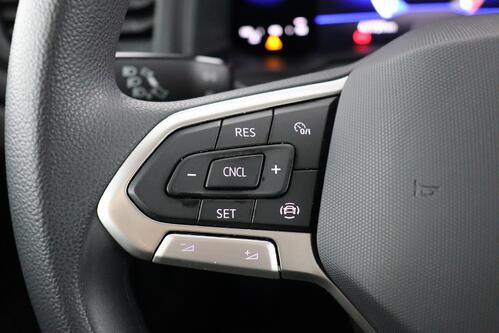 VOLKSWAGEN Polo *1.0 MPi + CARPLAY+ PDC + CRUISE + ALU 