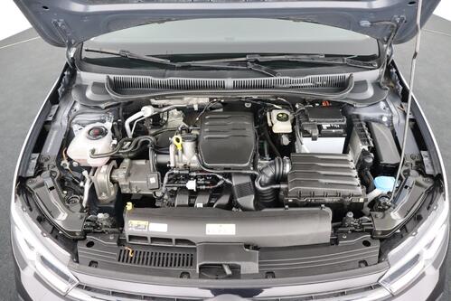 VOLKSWAGEN Polo *1.0 MPi + CARPLAY+ PDC + CRUISE + ALU 