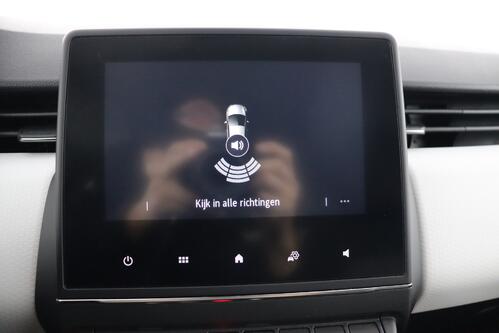 RENAULT Clio *EVOLUTION 1.0 TCe + GPS + PDC + CRUISE + ALU 16