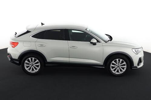 AUDI Q3 *SPORTBACK BUS.ATTRACTION 35 1.5TFSI S-TRONIC + GPS + CARPLAY + LEDER/ALCANTARA + CAMERA + PDC + CRUISE + ALU 18