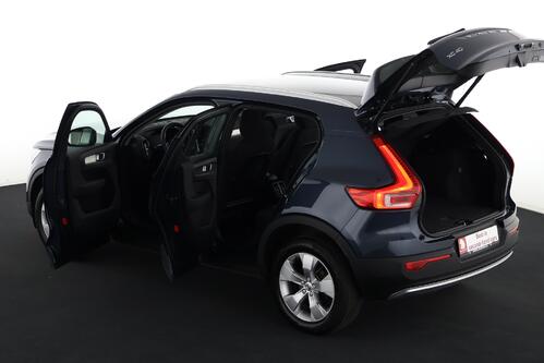 VOLVO XC40 *MOMENTUM PRO 1.5 T2 + GPS + CARPLAY + PDC + CRUISE + ALU 18