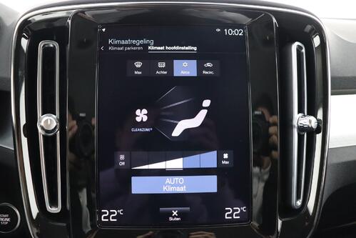 VOLVO XC40 *MOMENTUM PRO 1.5 T2 + GPS + CARPLAY + PDC + CRUISE + ALU 18