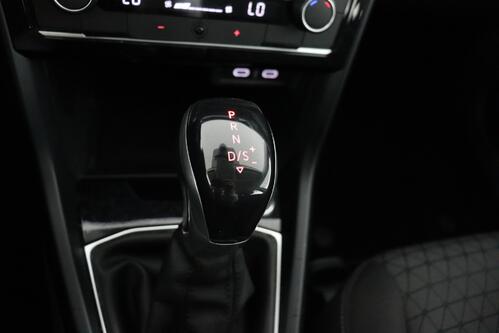 VOLKSWAGEN T-Cross *LIFE 1.0TSI DSG7 + GPS + CARPLAY + CAMERA + PDC + CRUISE + ALU 16