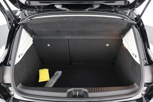 RENAULT Clio *LIMITED NR.3 1.0TCe + GPS + PDC + CRUISE + ALU 16