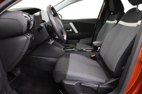 CITROEN C4 SHINE 1.2 PURETECH EAT8 + A/T + GPS + CAMERA + PDC + CRUISE + ALU 