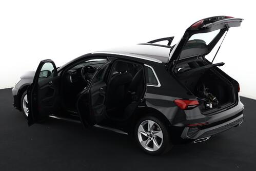 AUDI A3 *SPORTBACK S-LINE 40 1.4 TFSI-e PHEV + GPS + CARPLAY + CAMERA + PDC + CRUISE (ACC) + LEDER + ALU 17