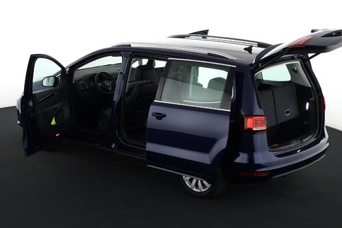 VOLKSWAGEN Sharan *HIGHLINE 1.4 TSI + 7 PL. + GPS + LEDER + CARPLAY + CAMERA + PDC + CRUISE(ACC) + ALU 17