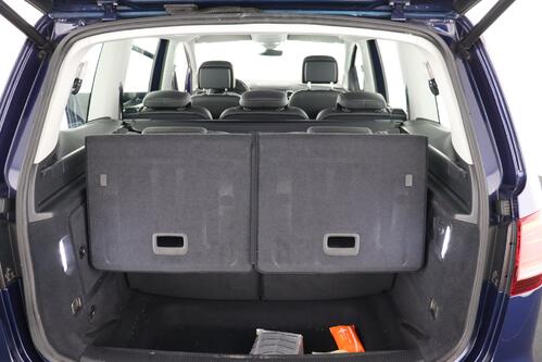 VOLKSWAGEN Sharan *HIGHLINE 1.4 TSI + 7 PL. + GPS + LEDER + CARPLAY + CAMERA + PDC + CRUISE(ACC) + ALU 17
