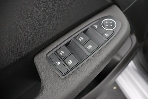 RENAULT Clio *EVOLUTION 1.0 TCe+ GPS + CAMERA + PDC + CRUISE + ALU 16