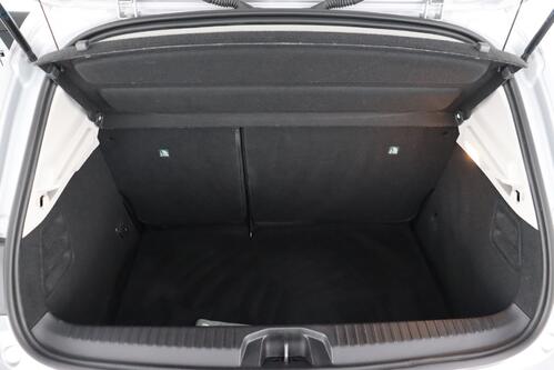 RENAULT Clio *EVOLUTION 1.0 TCe+ GPS + CAMERA + PDC + CRUISE + ALU 16