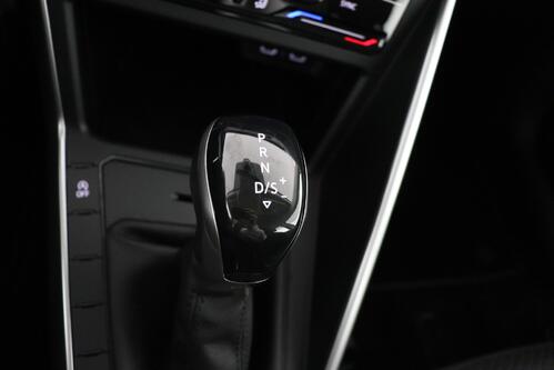 VOLKSWAGEN Polo *LIFE 1.0 TSI DSG7 + GPS + CARPLAY + CAMERA + CRUISE 