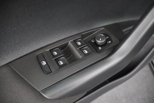 VOLKSWAGEN Polo *LIFE 1.0 TSI DSG7 + GPS + CARPLAY + CAMERA + CRUISE 